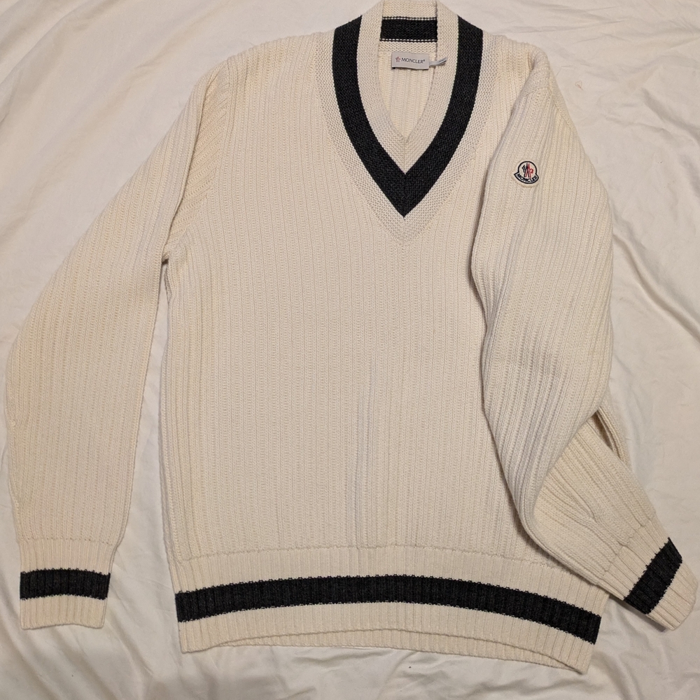 Men's Moncler Sport Club Cream/Charcoal V-neck Sweater Large Cashmere